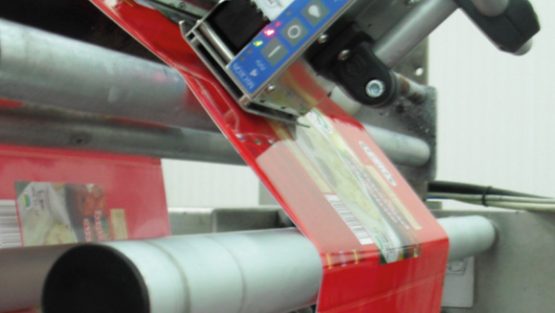 Ενσωμάτωση του HSA Micron σε κάθετη συσκευαστική μηχανή.